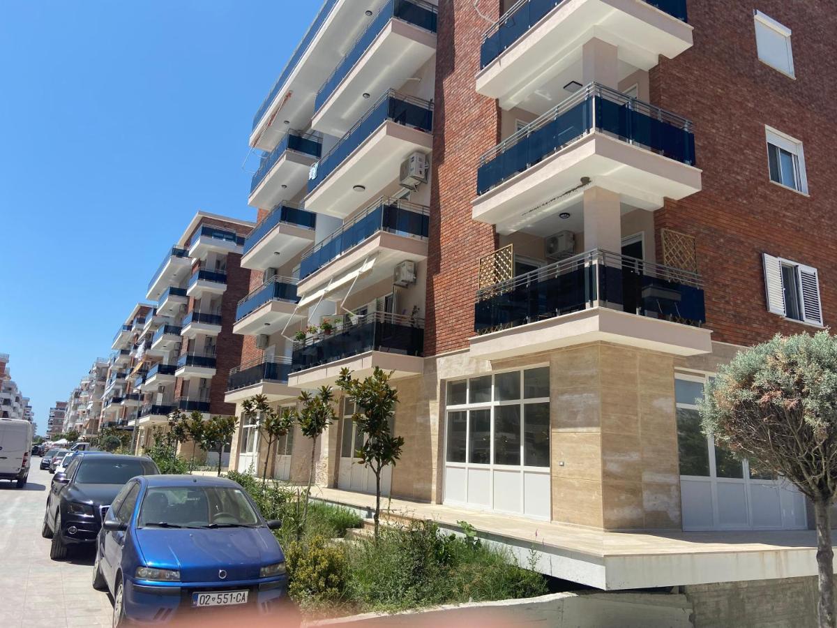 Ferizaj Appartement Velipojë